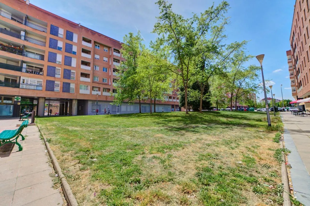 Apartamentos Pamplona Confort By Clabao