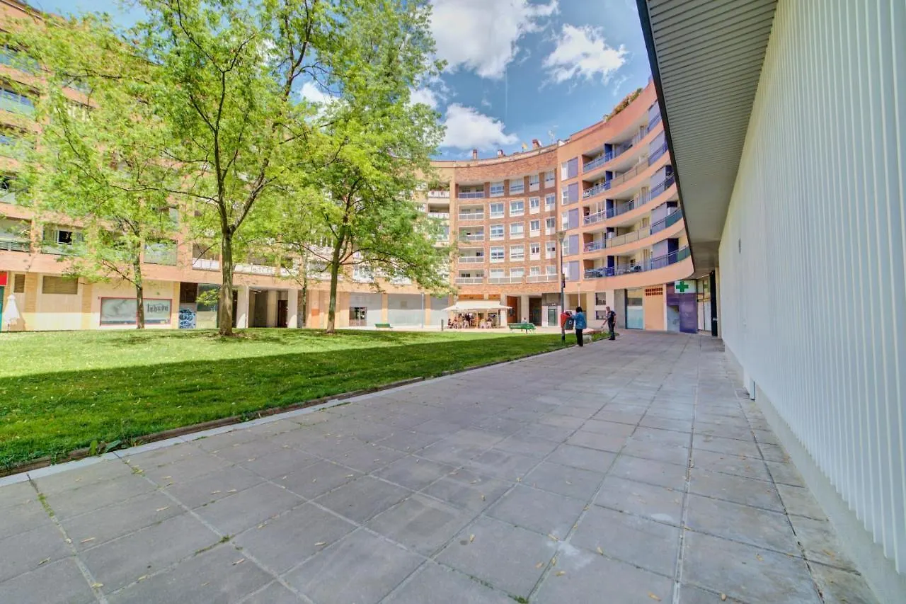 Apartman Apartamentos Pamplona Confort By Clabao